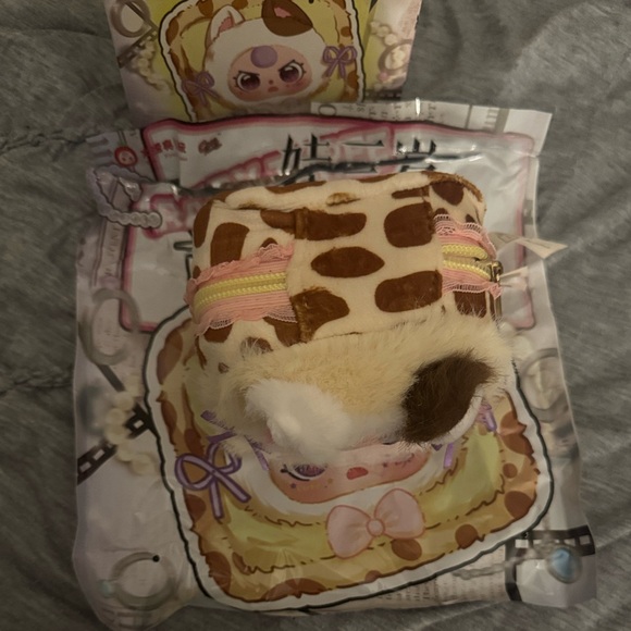 Baby Three Jewelry Box Blind Box w/special eyes - Picture 3 of 8